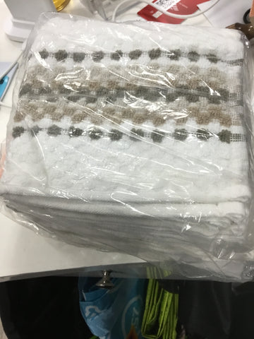 White towel set