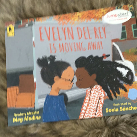 Evelyn Del Rey is moving away