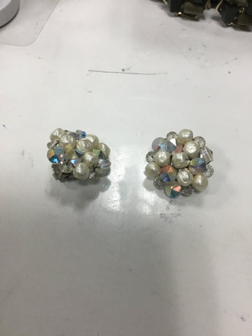 Pearl clips