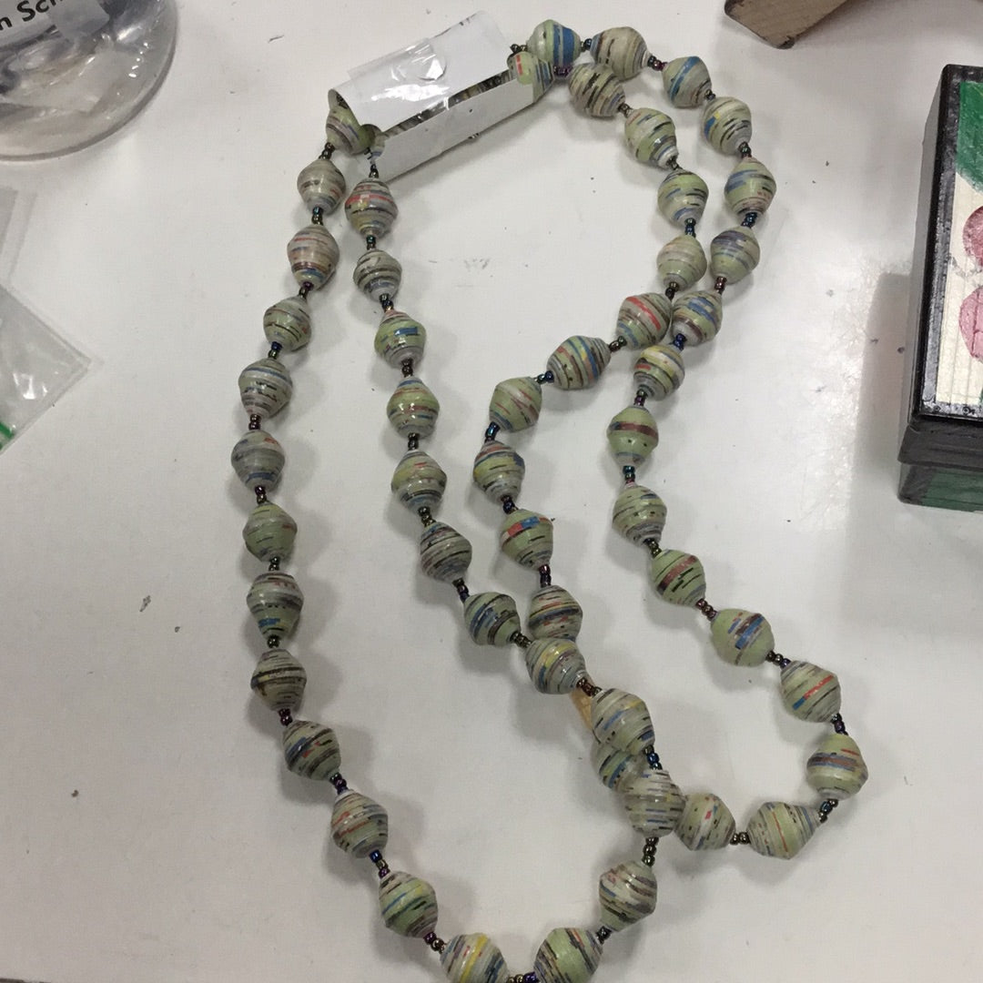 Paper bead necklace