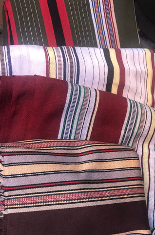 Shawls. TRADITIONAL HABIRAH YEMENI SHAWL