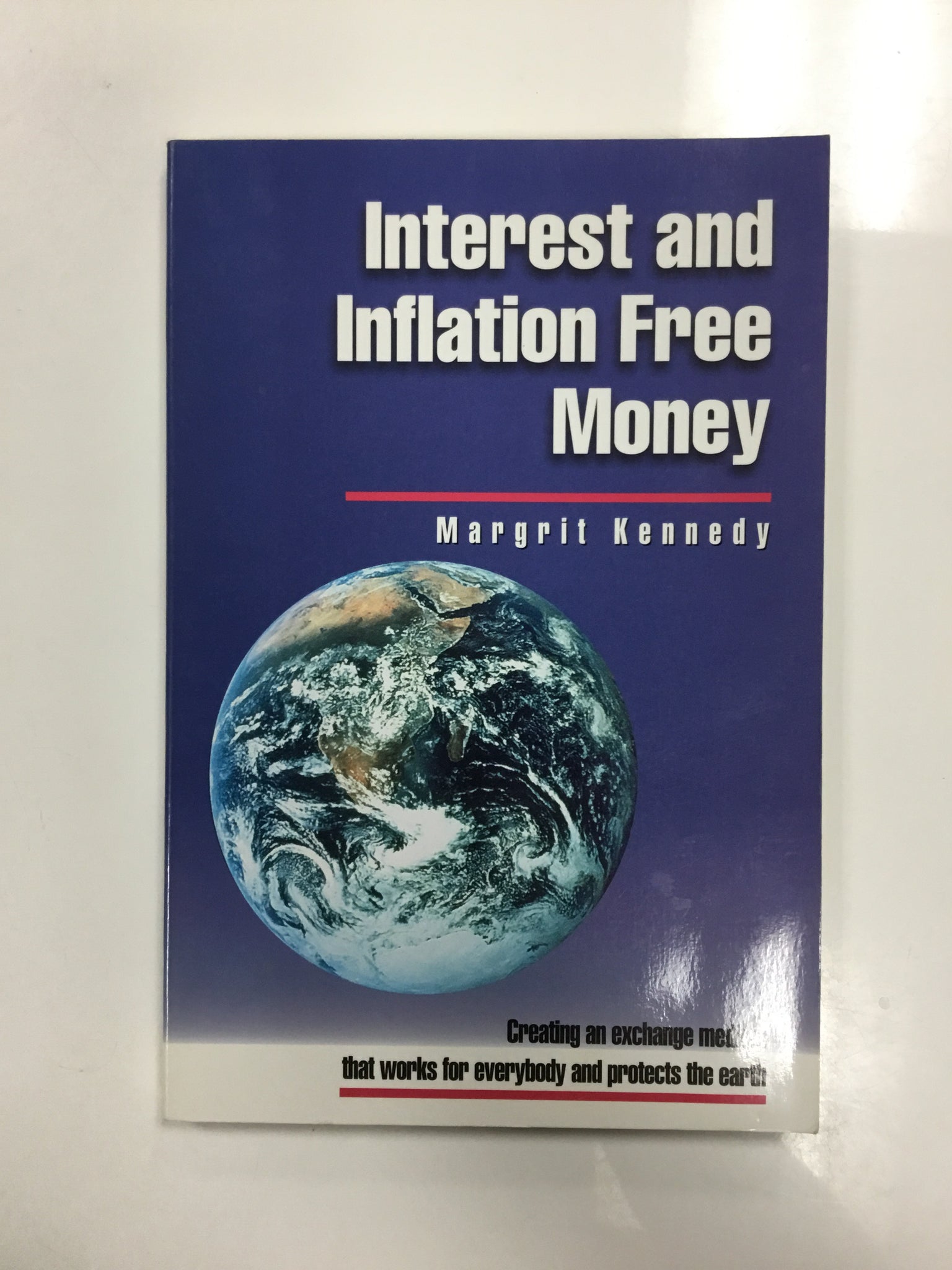 Interest and inflation free money