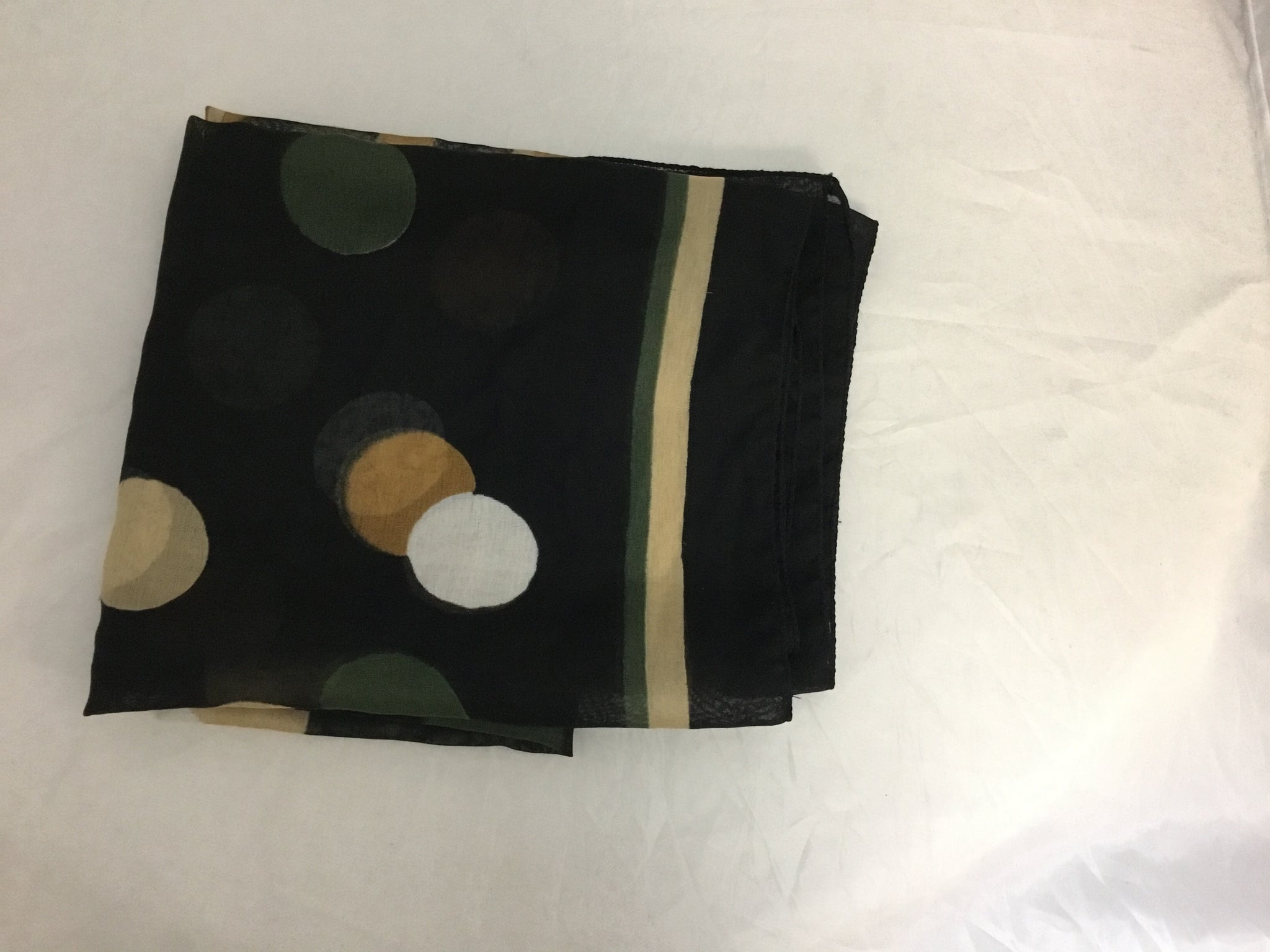 Green and Black Circle Scarf