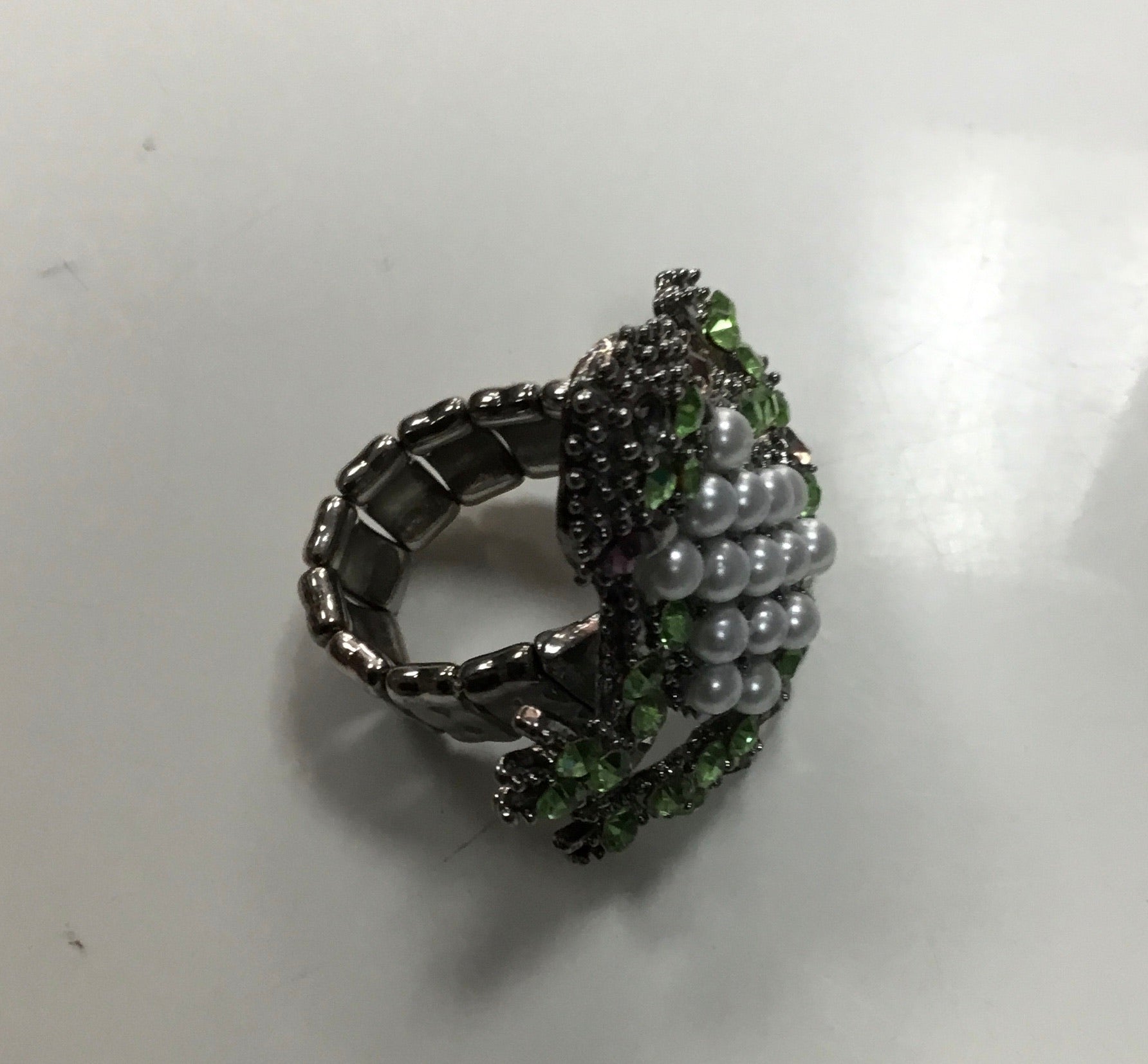 Green and White Frog Ring