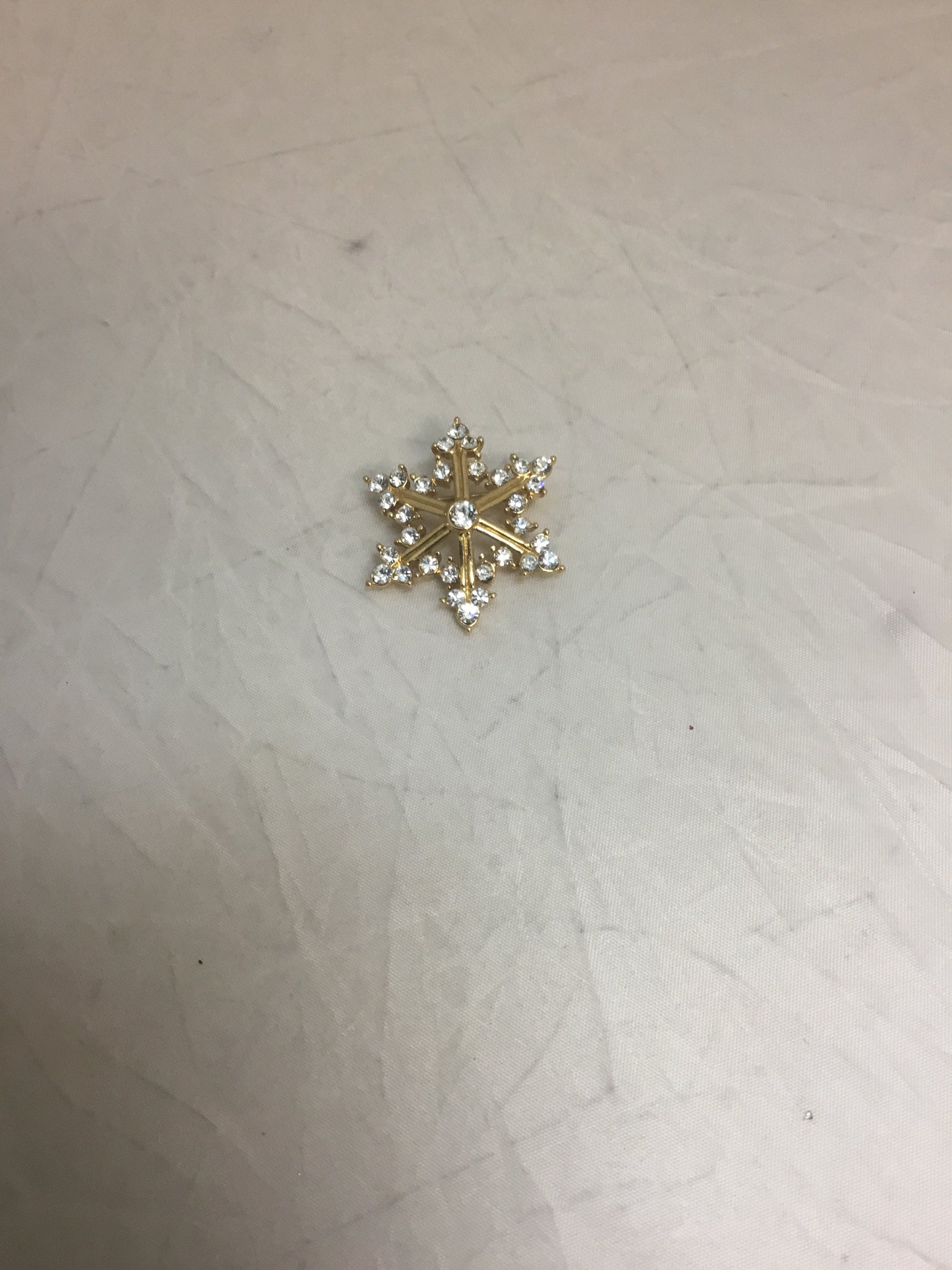 6 Pointed Star Pin