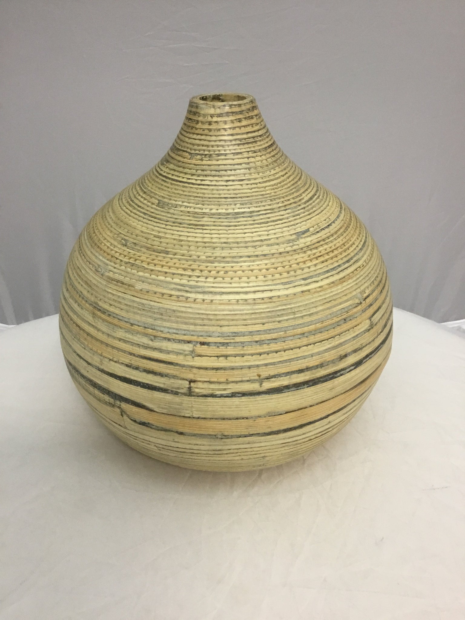 Straw Colored Pottery