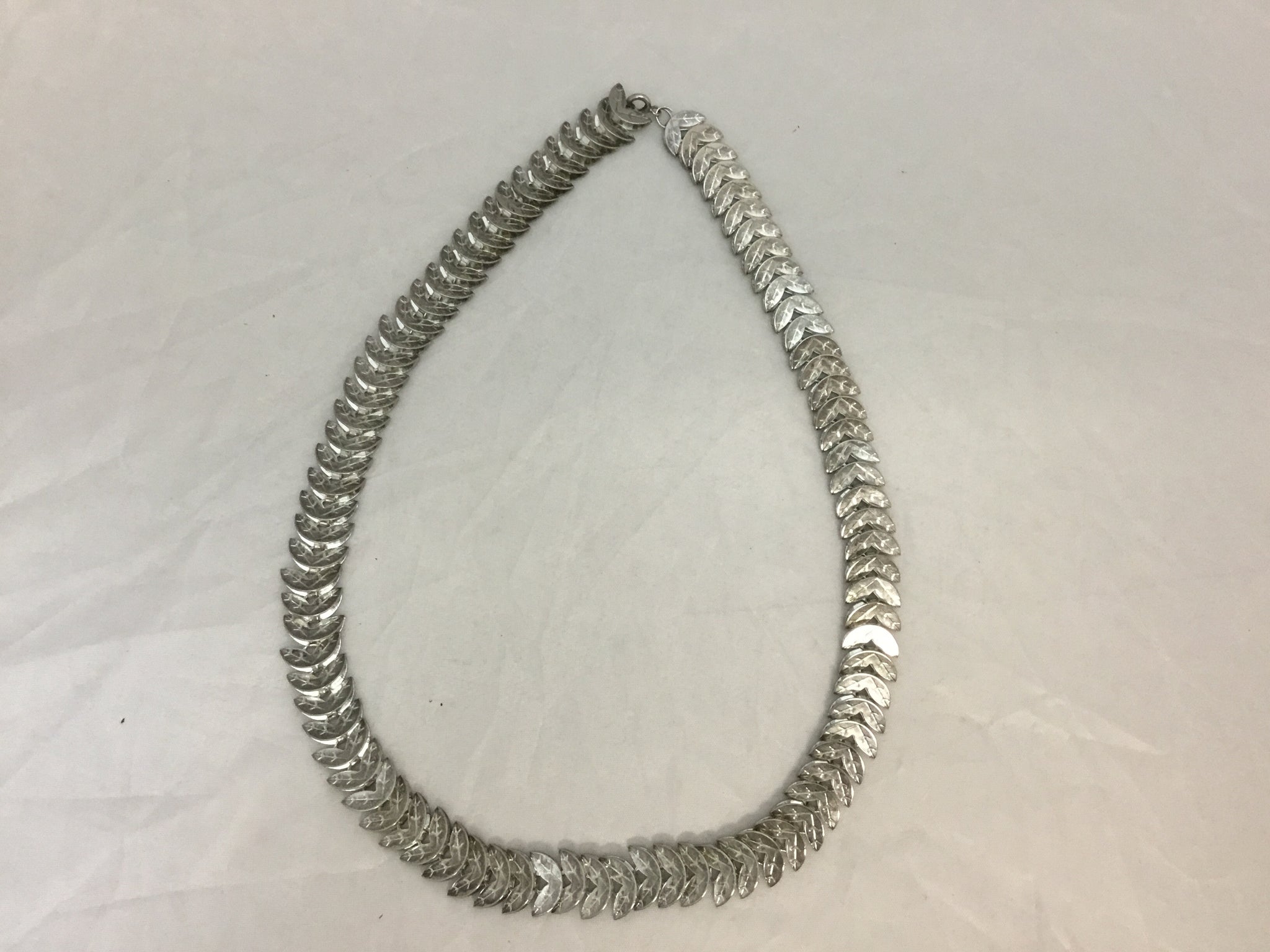 Metallic Leaf Necklace