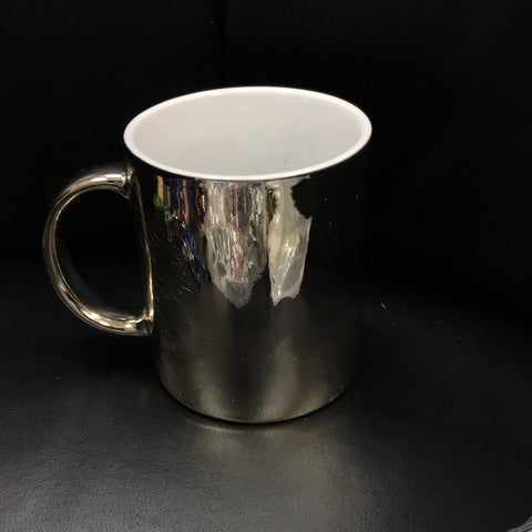 Silver mug set