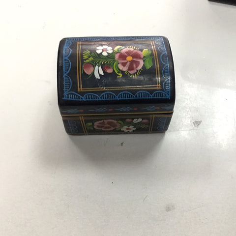 Jewelry box