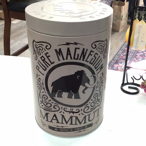 Pure Magnesium Mammut pure chalk