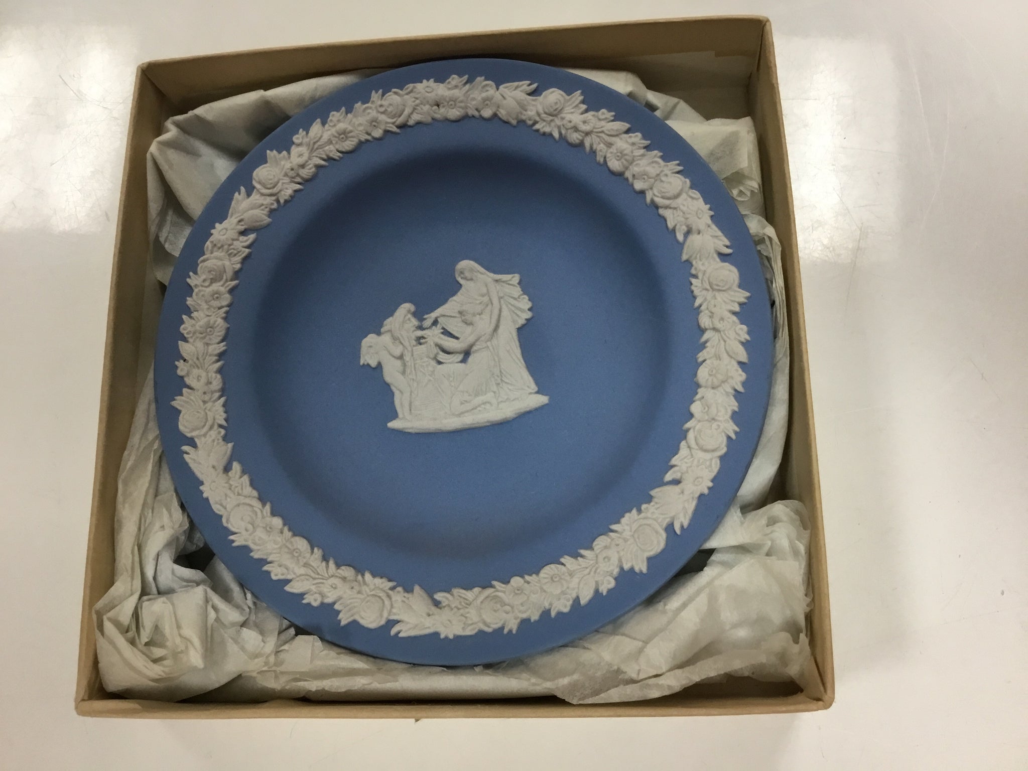 Wedgwood plate