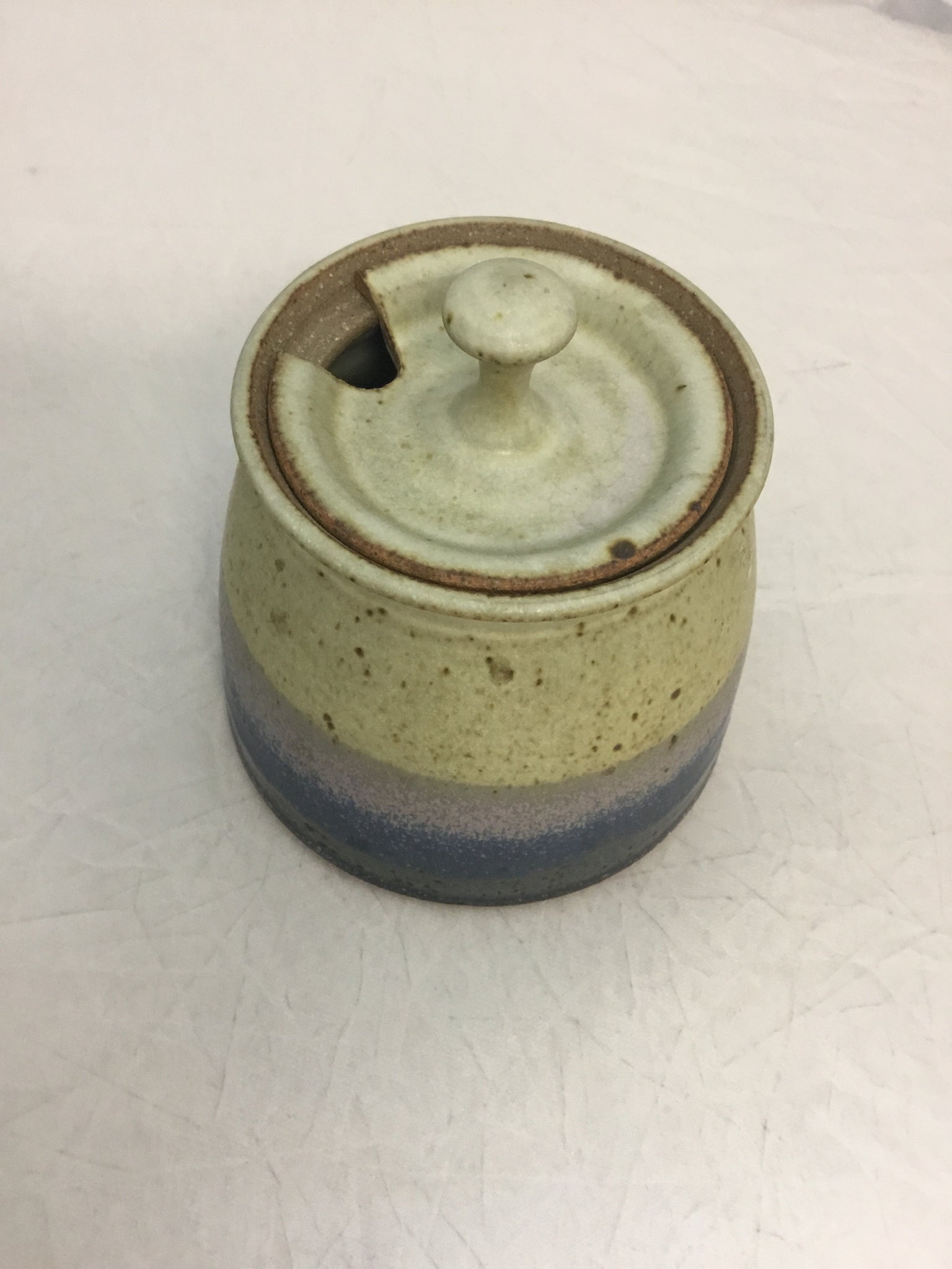 Ceramic container