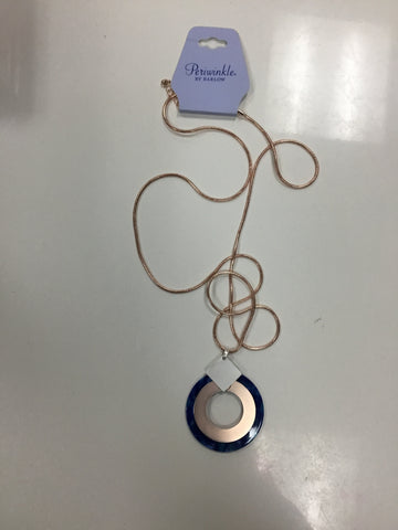 Long necklace with bleu pendant