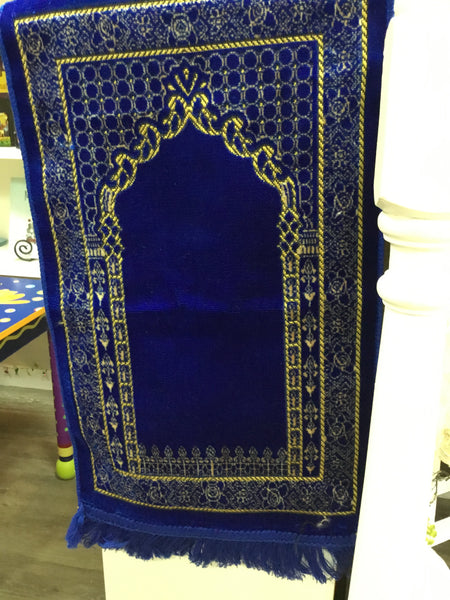 Small prayer rugs