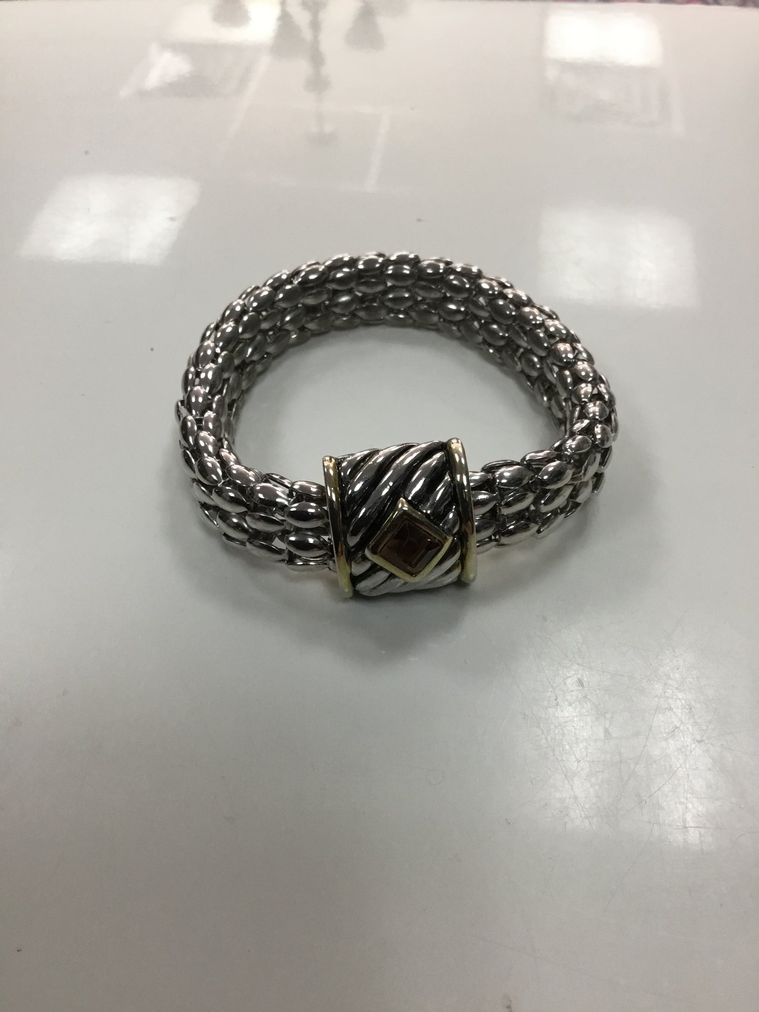 Magnetic bracelet from diamonds
