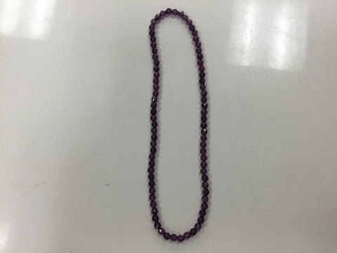 Purple plastic small beads necklace