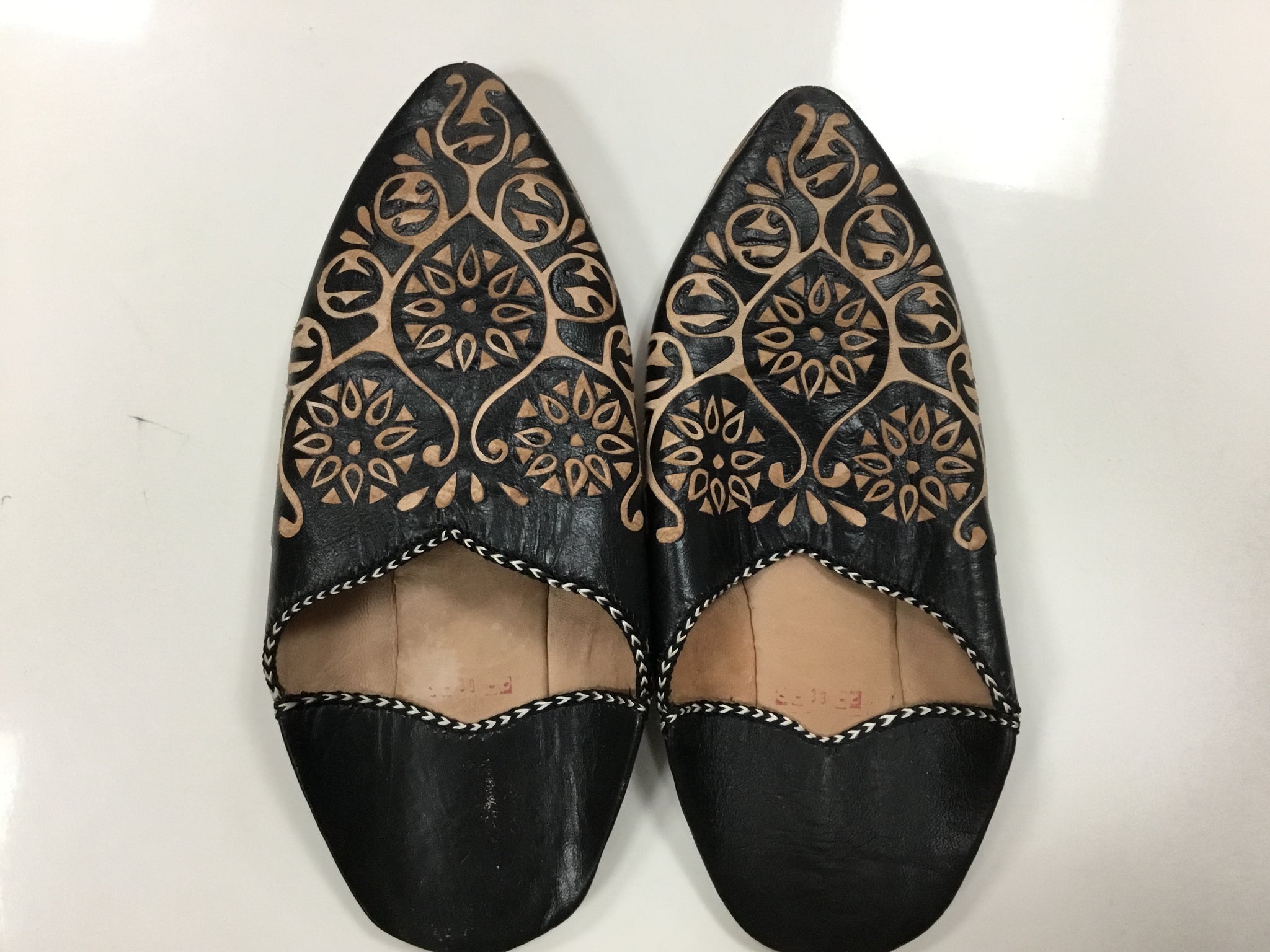 Moroccan leather sleepers