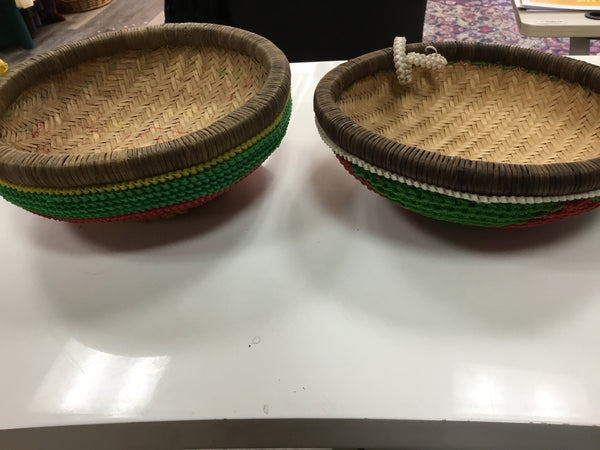 Red yellow steen baskets
