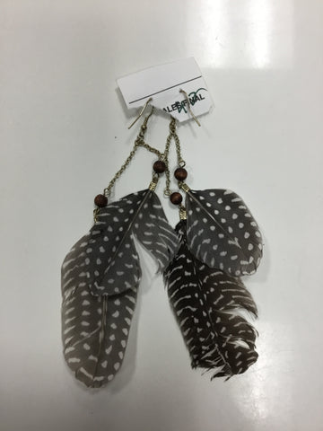 Feathers earrings