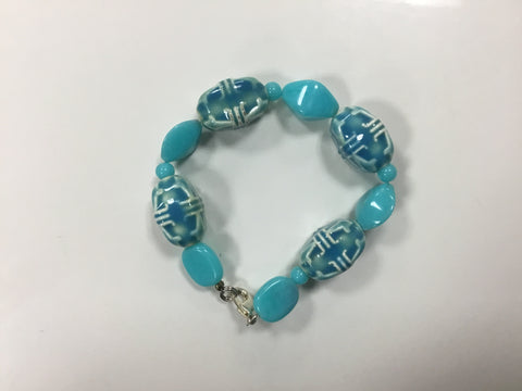 Blue beaded bracelet