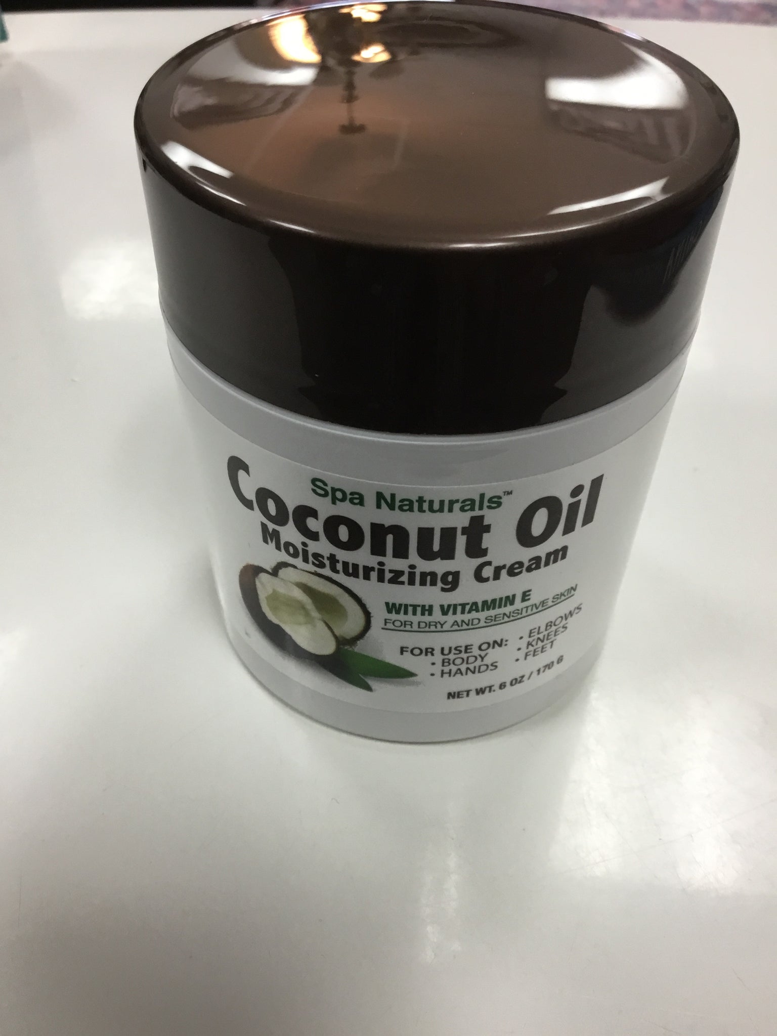 Coconut oil moisturising cream