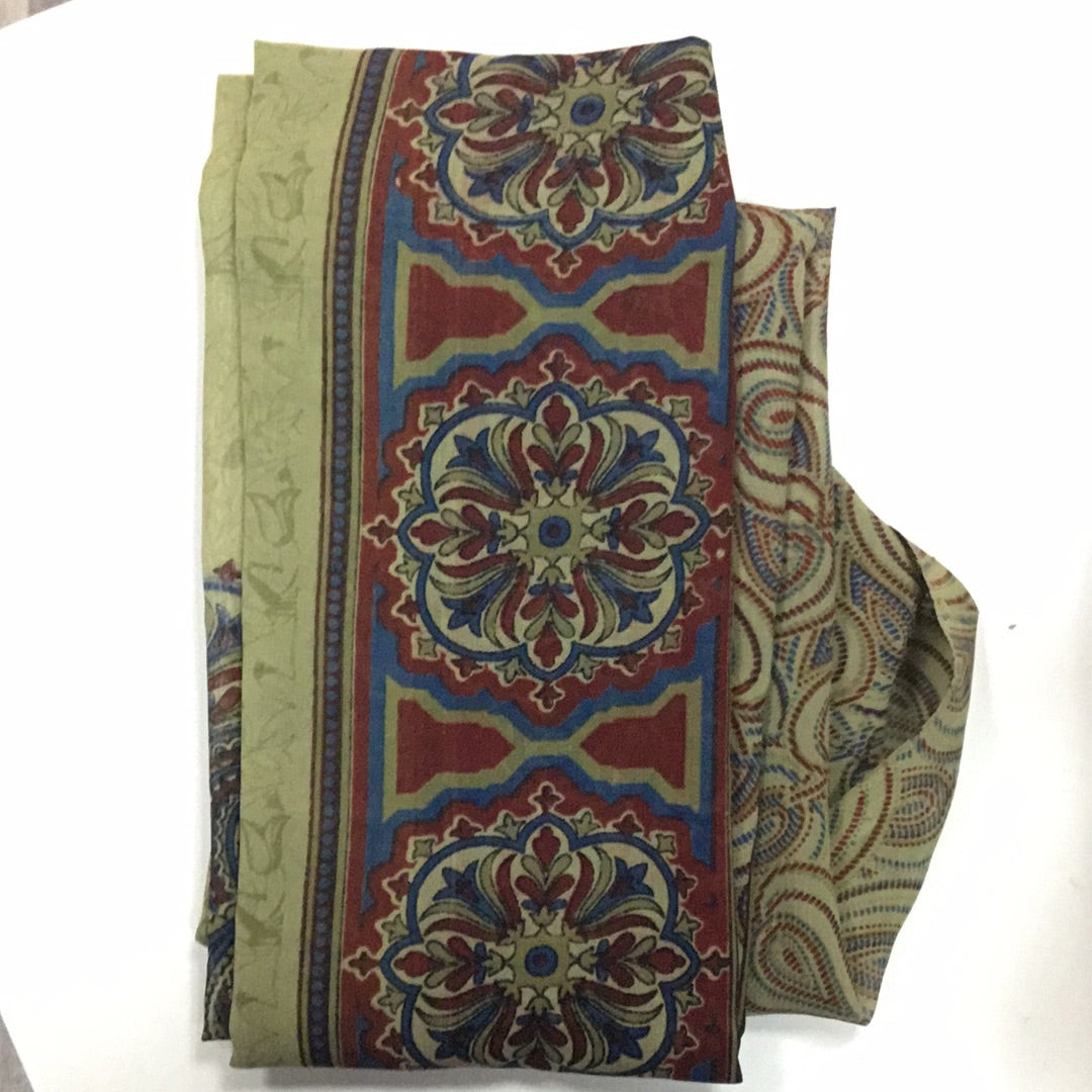 Red green patterned scarf