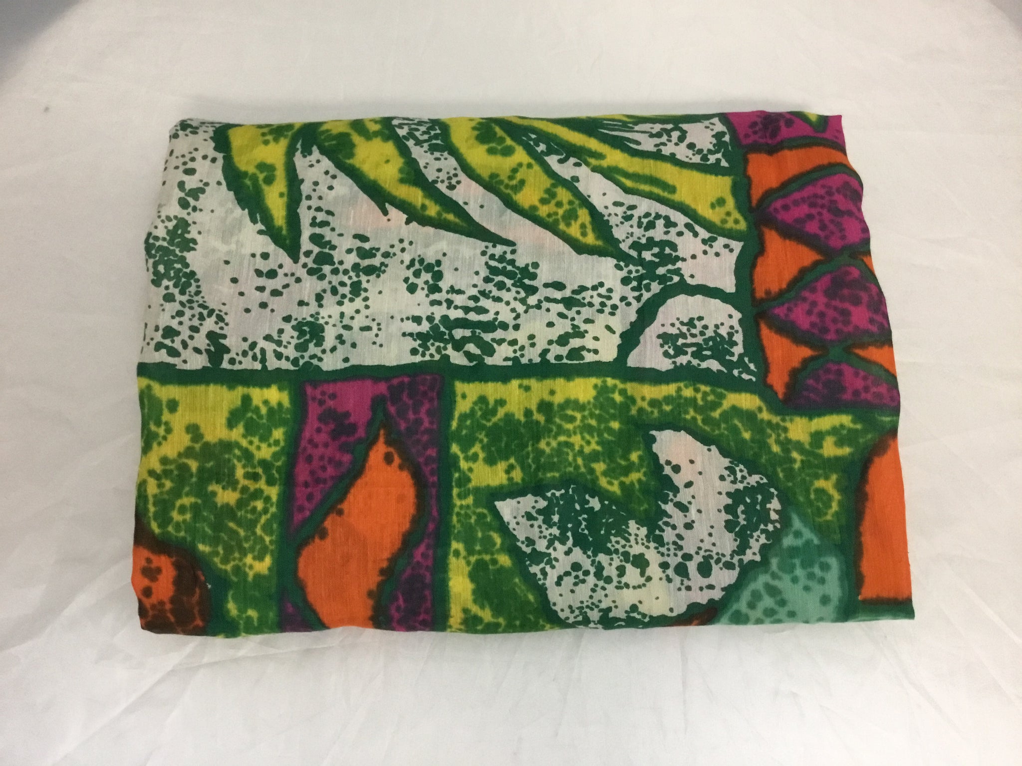 Large Tropical Forest Scarf