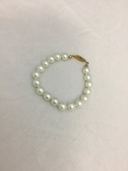 White Pearl Bracelet